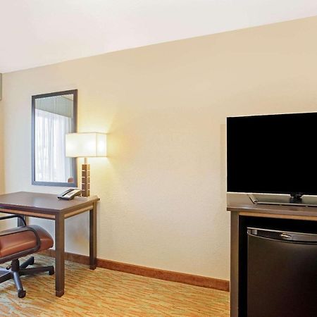 Hotel La Quinta By Wyndham Gillette Extérieur photo