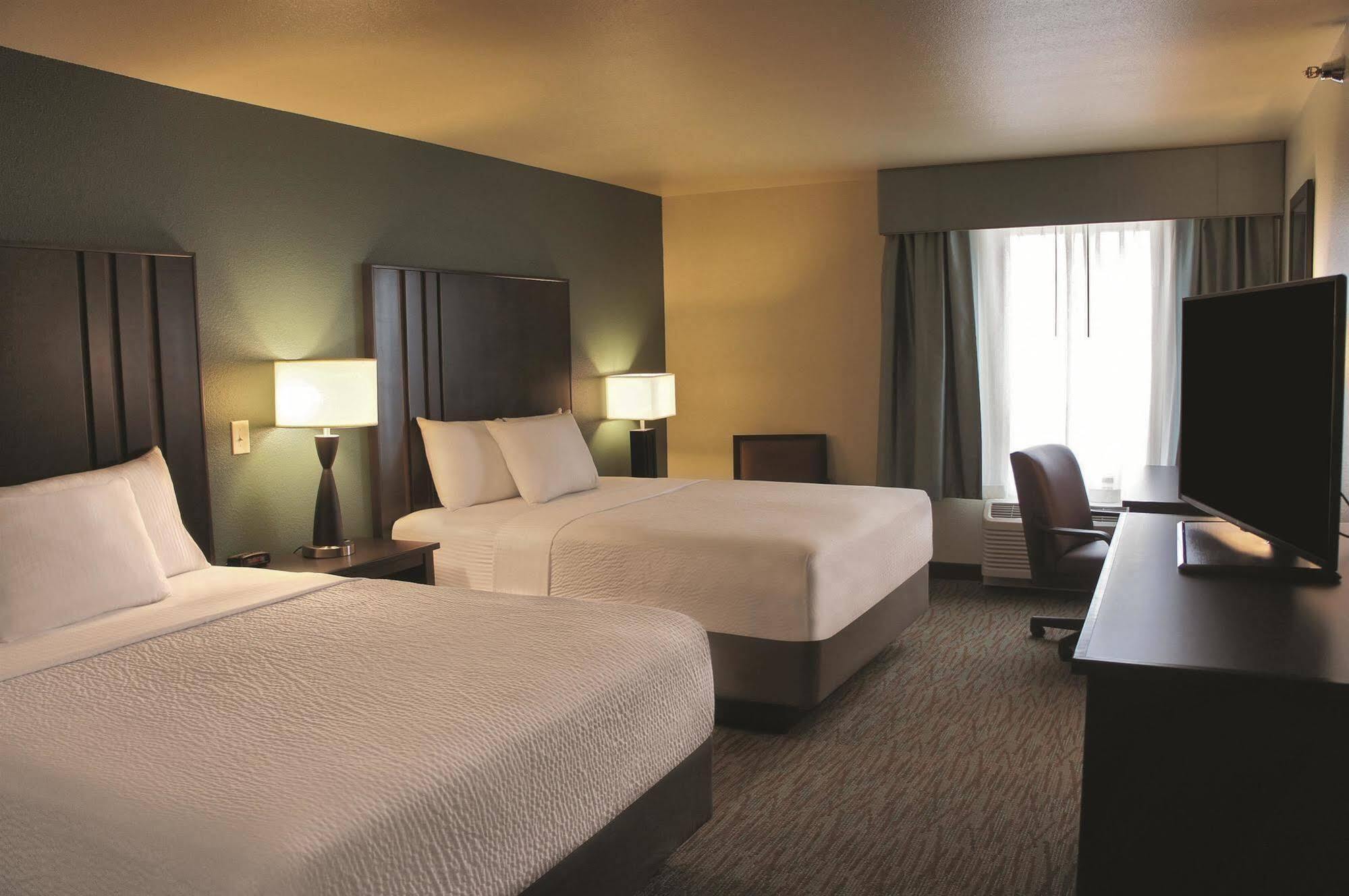 Hotel La Quinta By Wyndham Gillette Extérieur photo